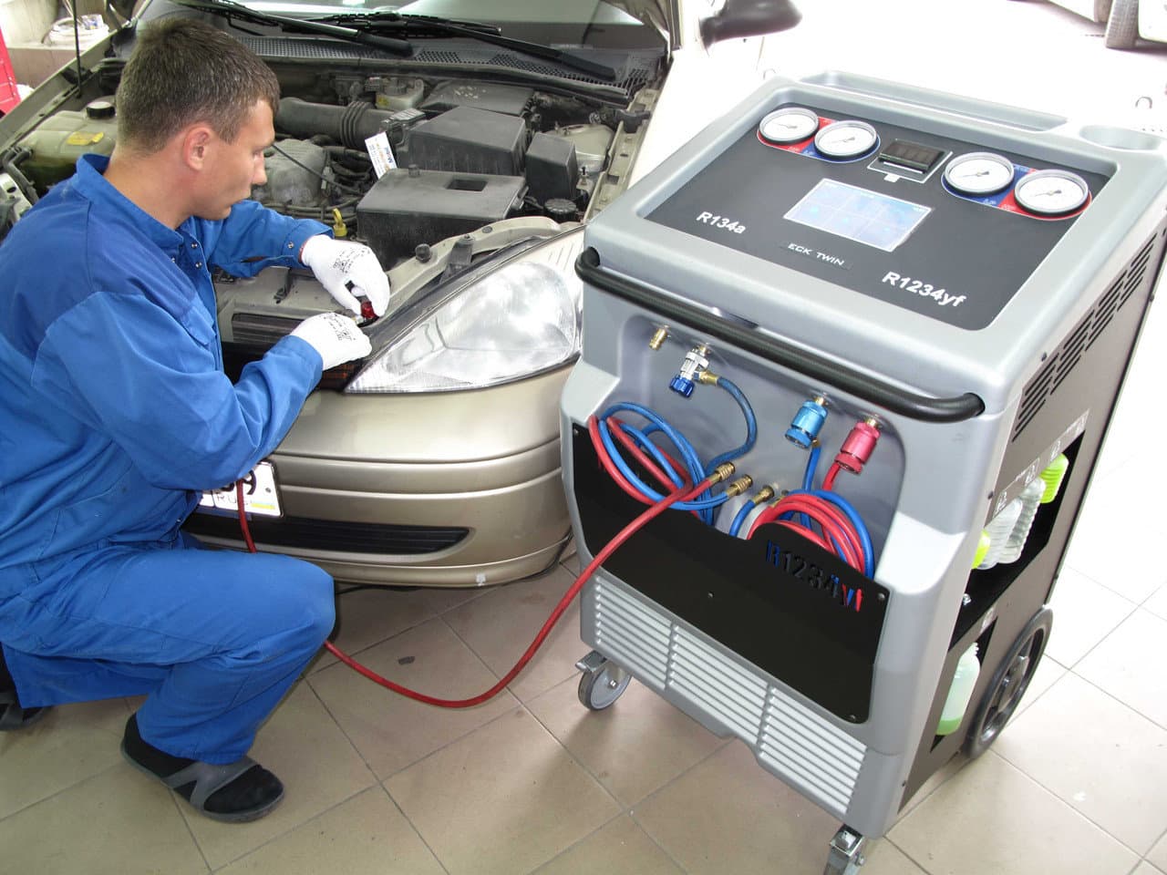 Заправка кондиціонера авто Полтава